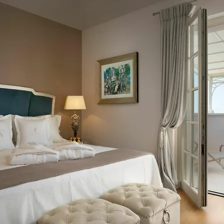 Villa Escape In Vabriga With Pool & Views *