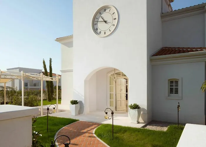 빌라 Villa Escape In Vabriga With Pool & Views