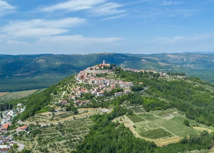 فيلة Villa Escape In Vabriga With Pool & Views